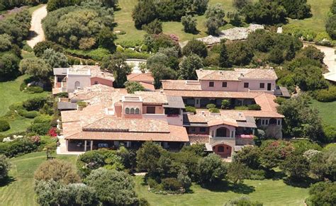 giusy versace berlusconi|berlusconi italy villa.